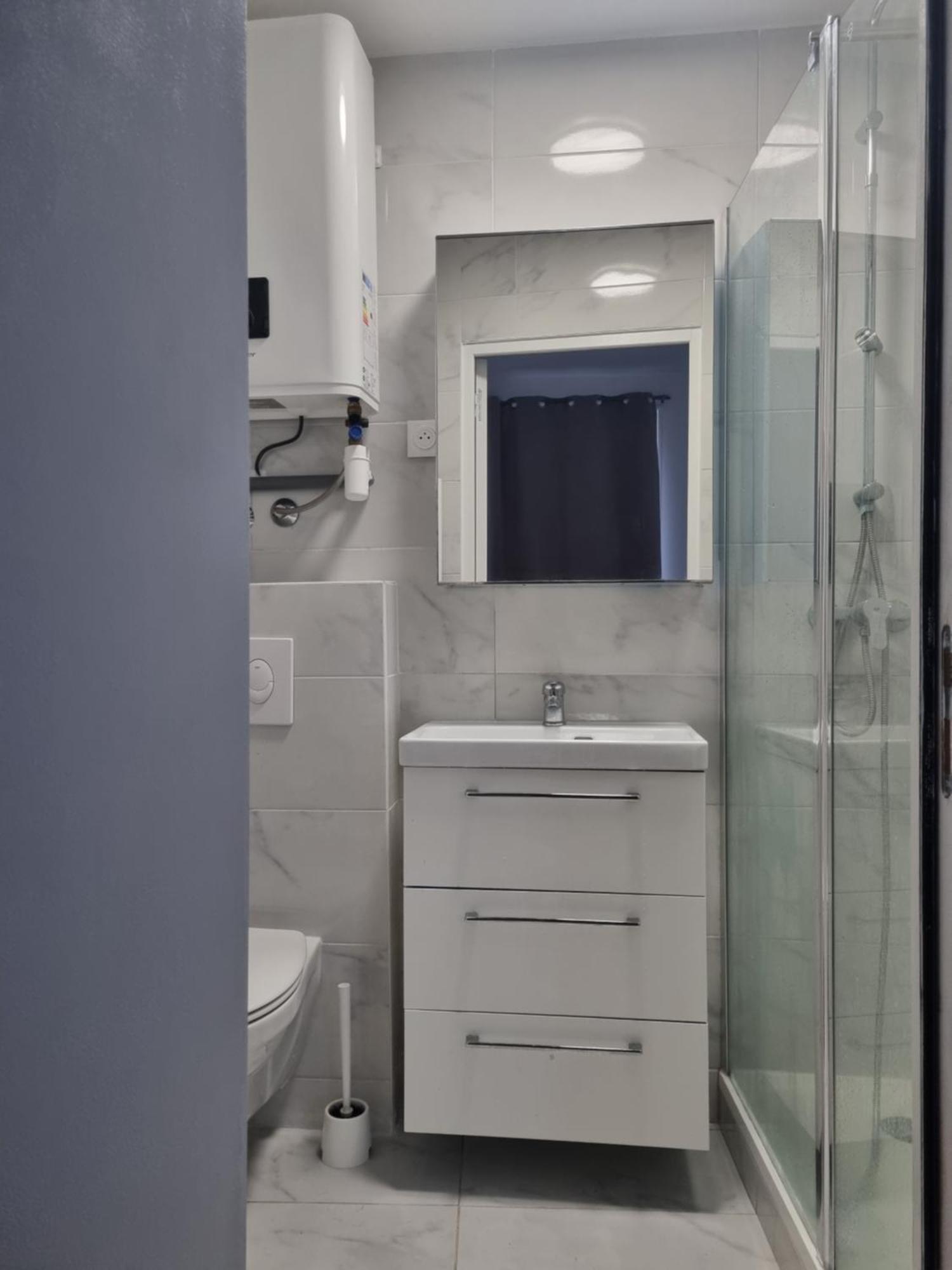 Bed & Breakfast Privee - Vue Tour Eiffel *