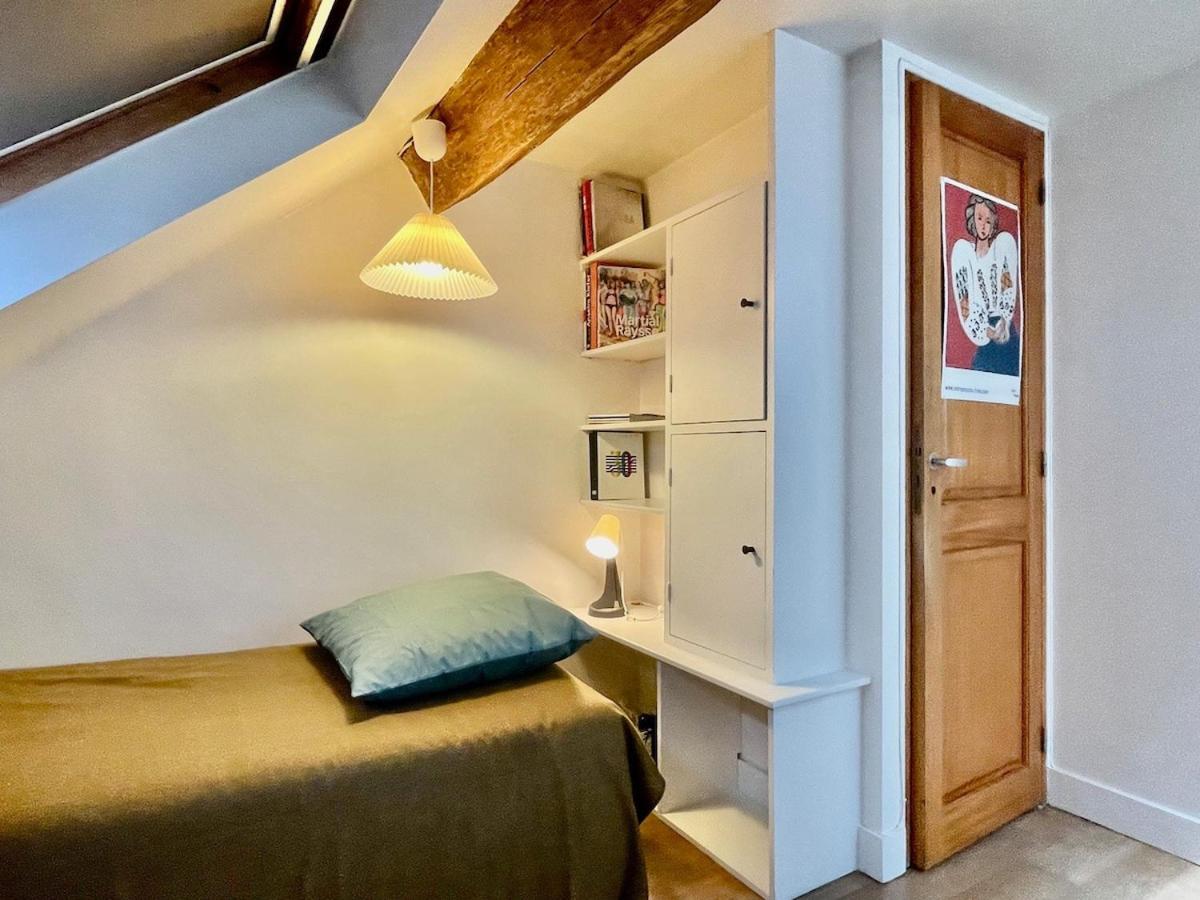 Apartment Le Marais Vue Et Metro Ligne 1, 11 Et Rer A, B