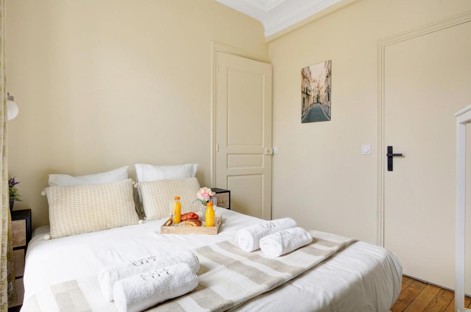Apartment La Plume A Haven Of Peace In Montorgueil Paris
