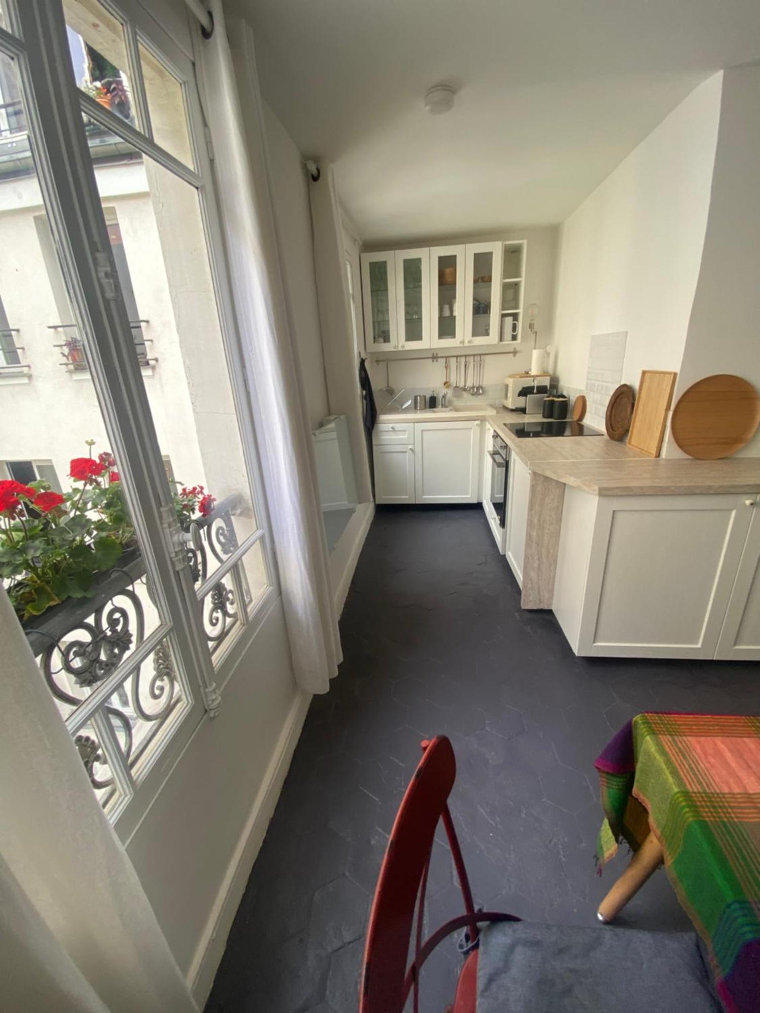 Aux Terrasses De La Lune Apartment *