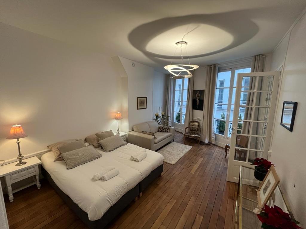 Apartment Aux Terrasses De La Lune Paris