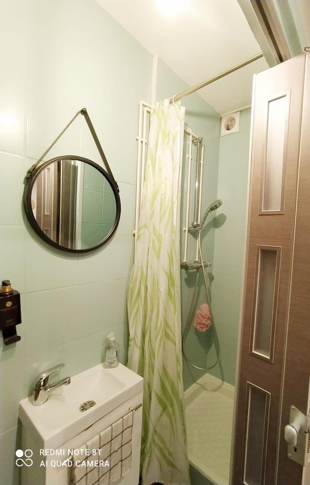 Appartement 16 *