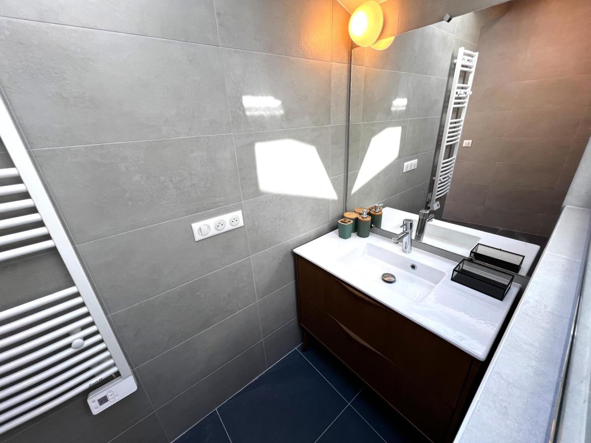 Apartment Apollinaire - Luxury Loft - Heart Of Montparnasse *