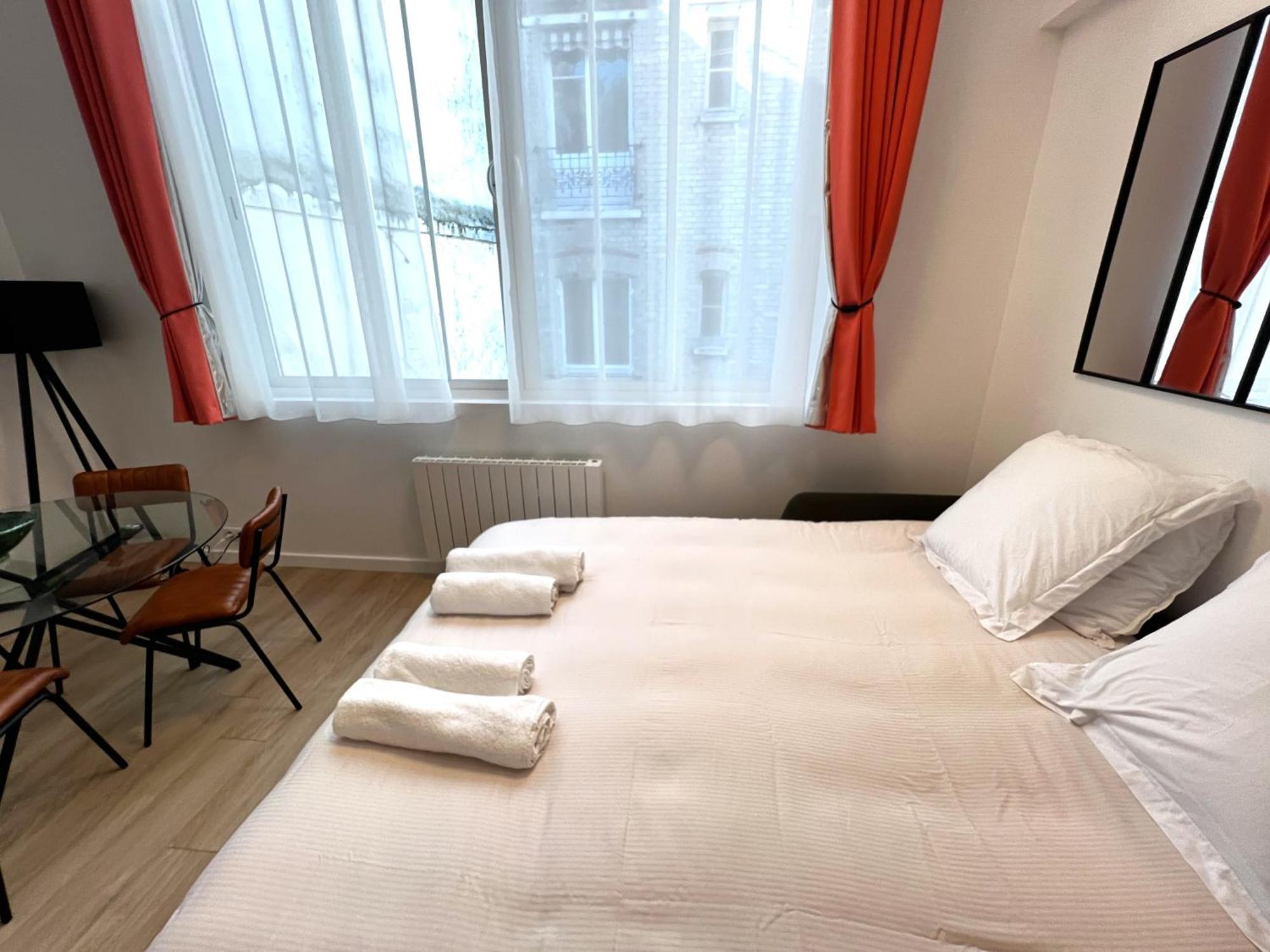 Apollinaire - Luxury Loft - Heart Of Montparnasse Apartment