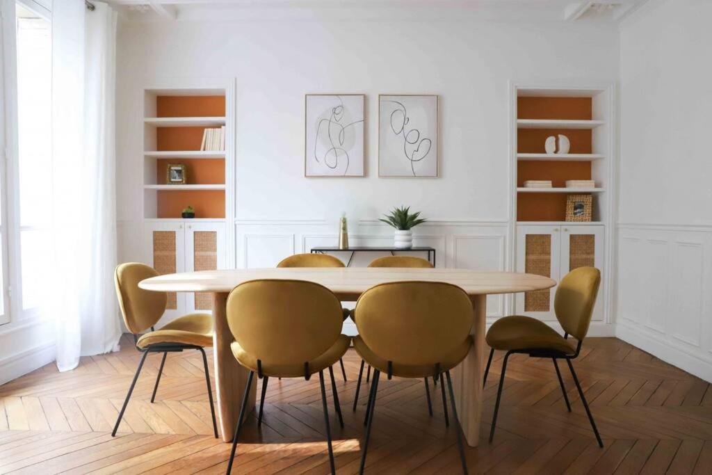 Charming 3 Bedroom Haussmannien In 17th *