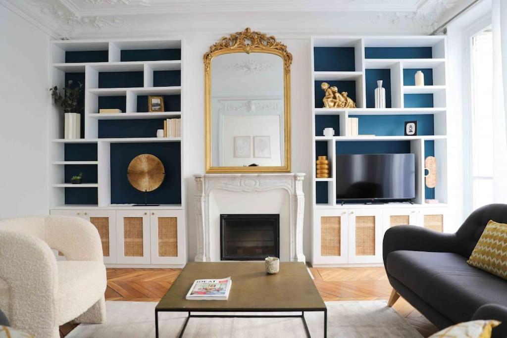 Apartment Charming 3 Bedroom Haussmannien In 17th