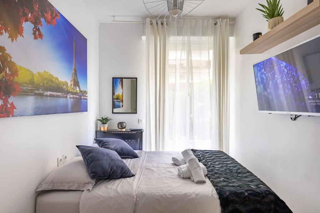 Cozy Near The Eiffel Tower