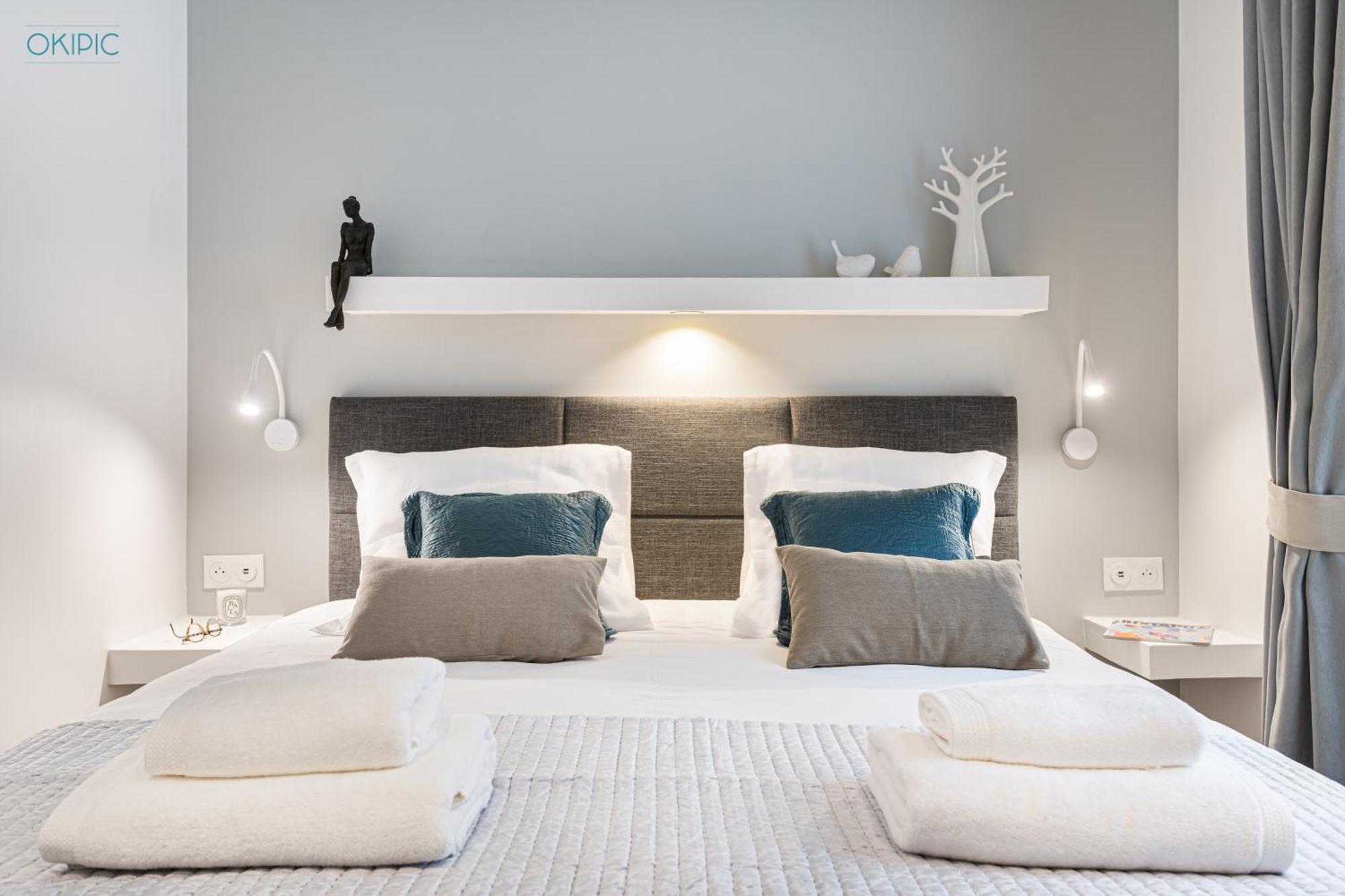King Size Beds - Zen Monceau *