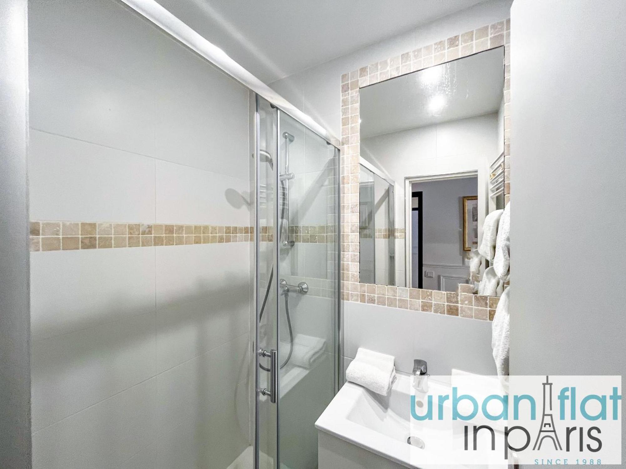 81 - Luxe Sebastopol Apartamento Paris