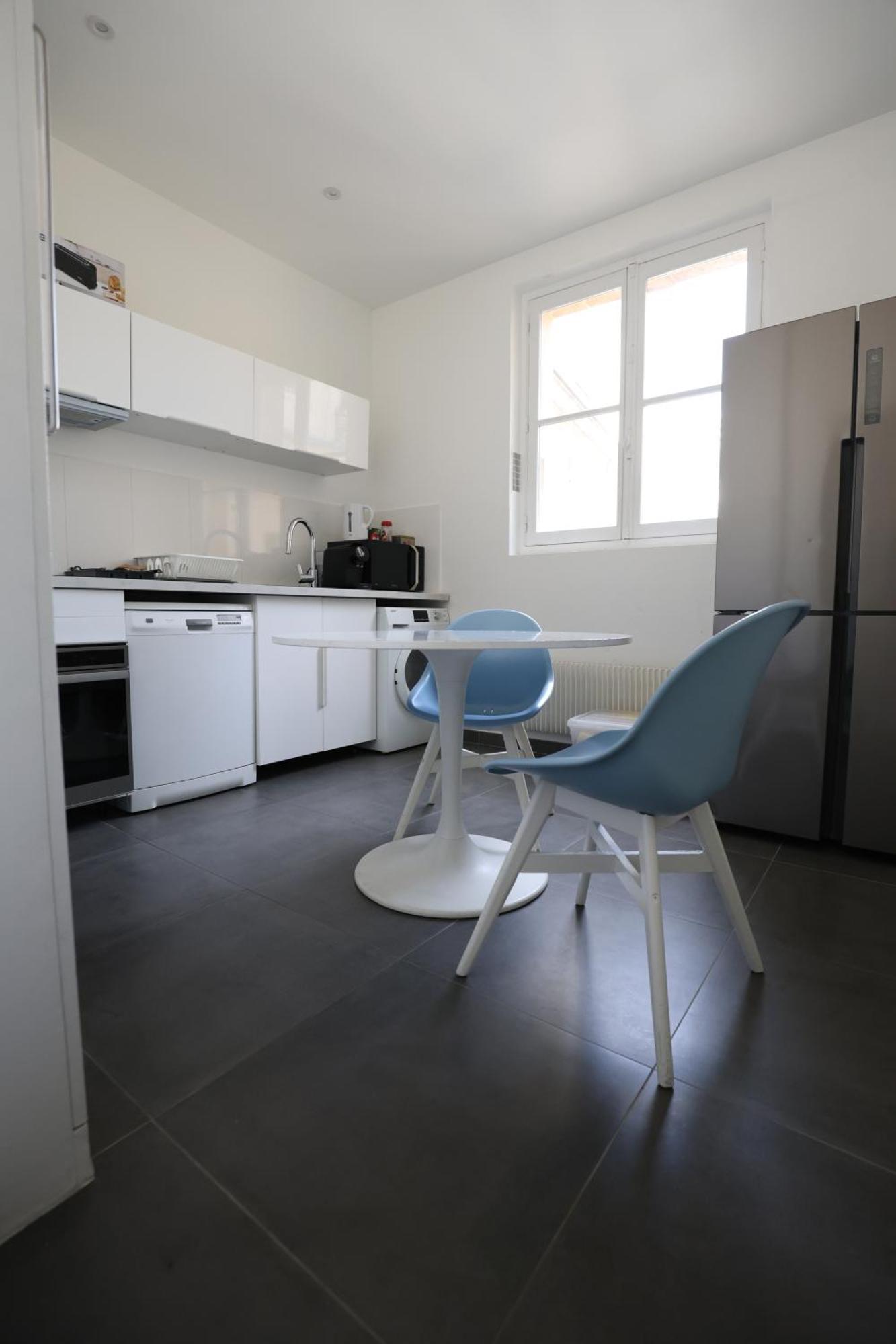 120 M2 Vue Sur Tour Eiffel Apartment *