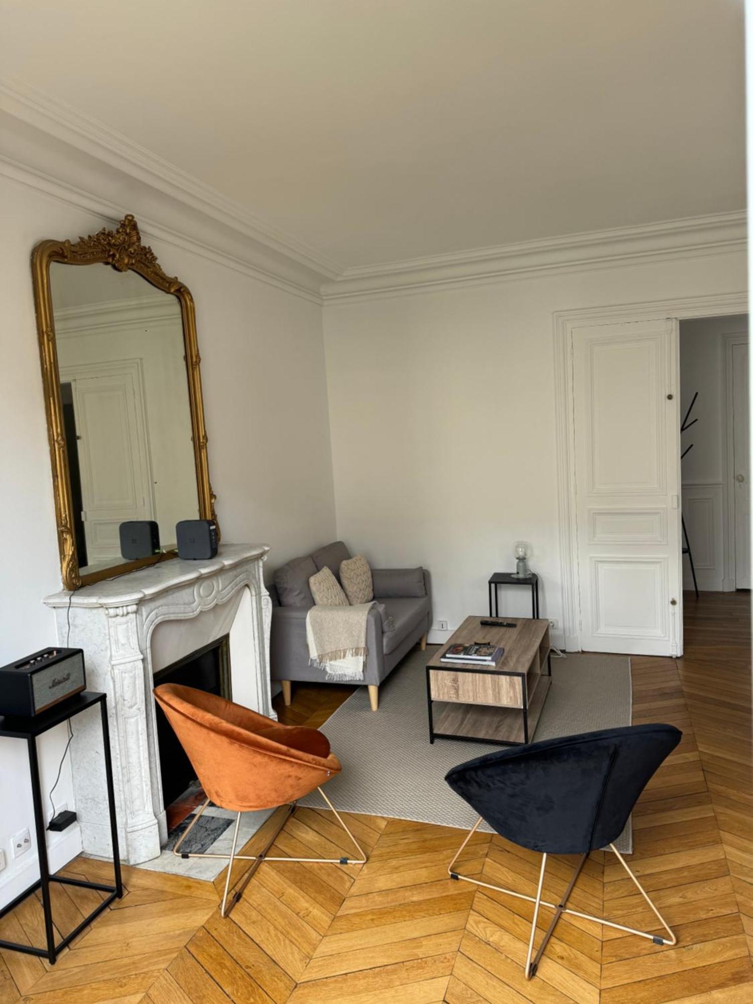 120 M2 Vue Sur Tour Eiffel Apartment
