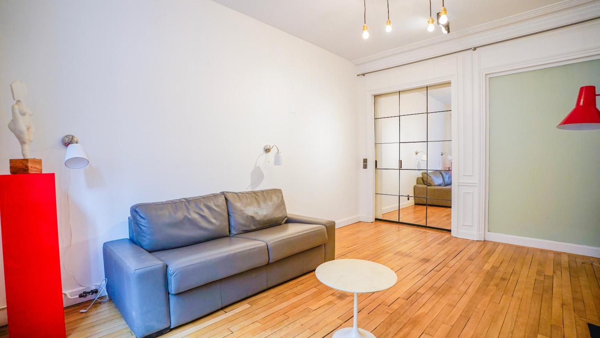 Luxury Jungle Loft With Private Garden, Jacuzzi & Hammam