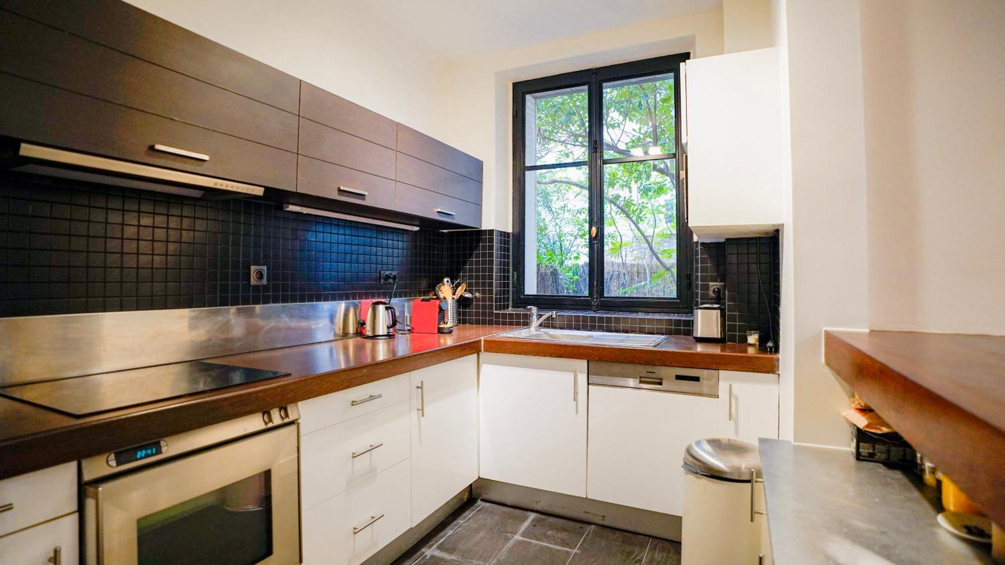 Luxury Jungle Loft With Private Garden, Jacuzzi & Hammam