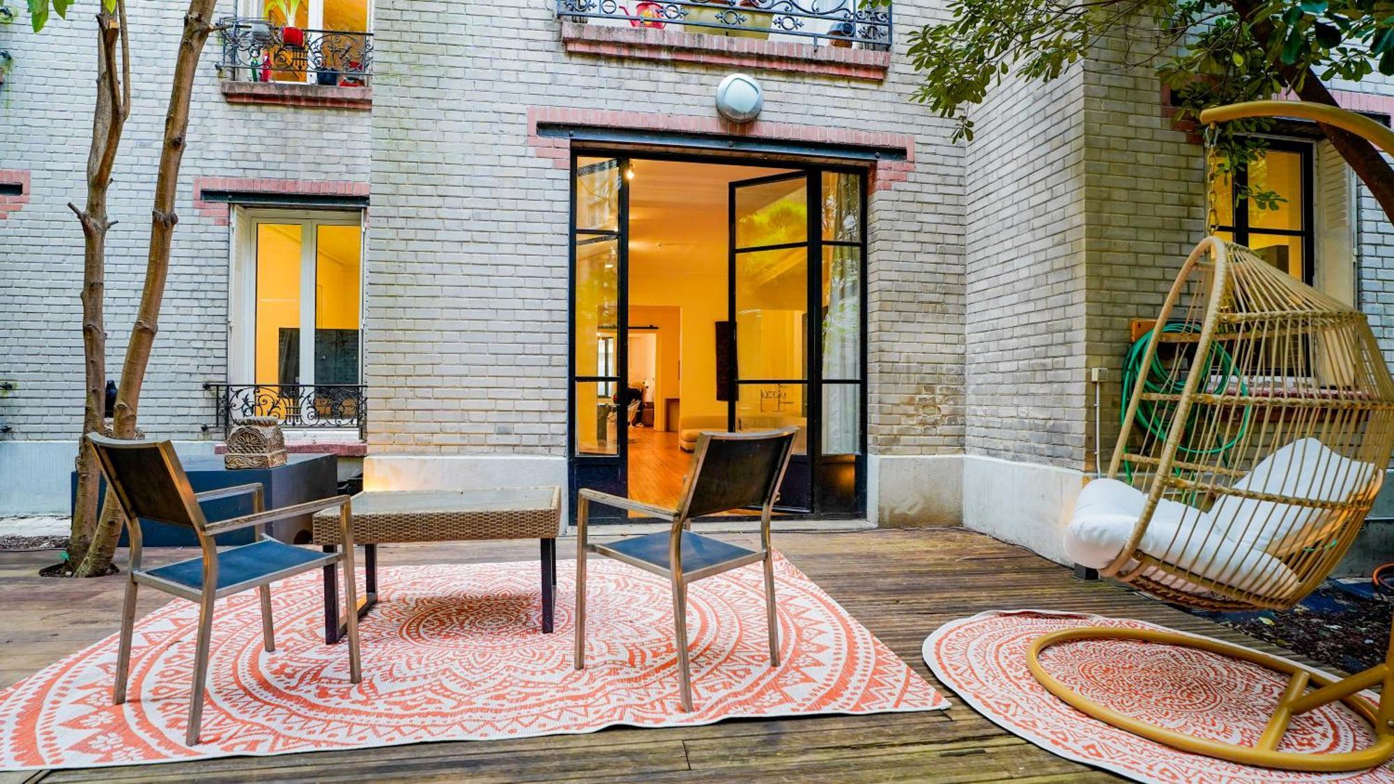 Luxury Jungle Loft With Private Garden, Jacuzzi & Hammam *