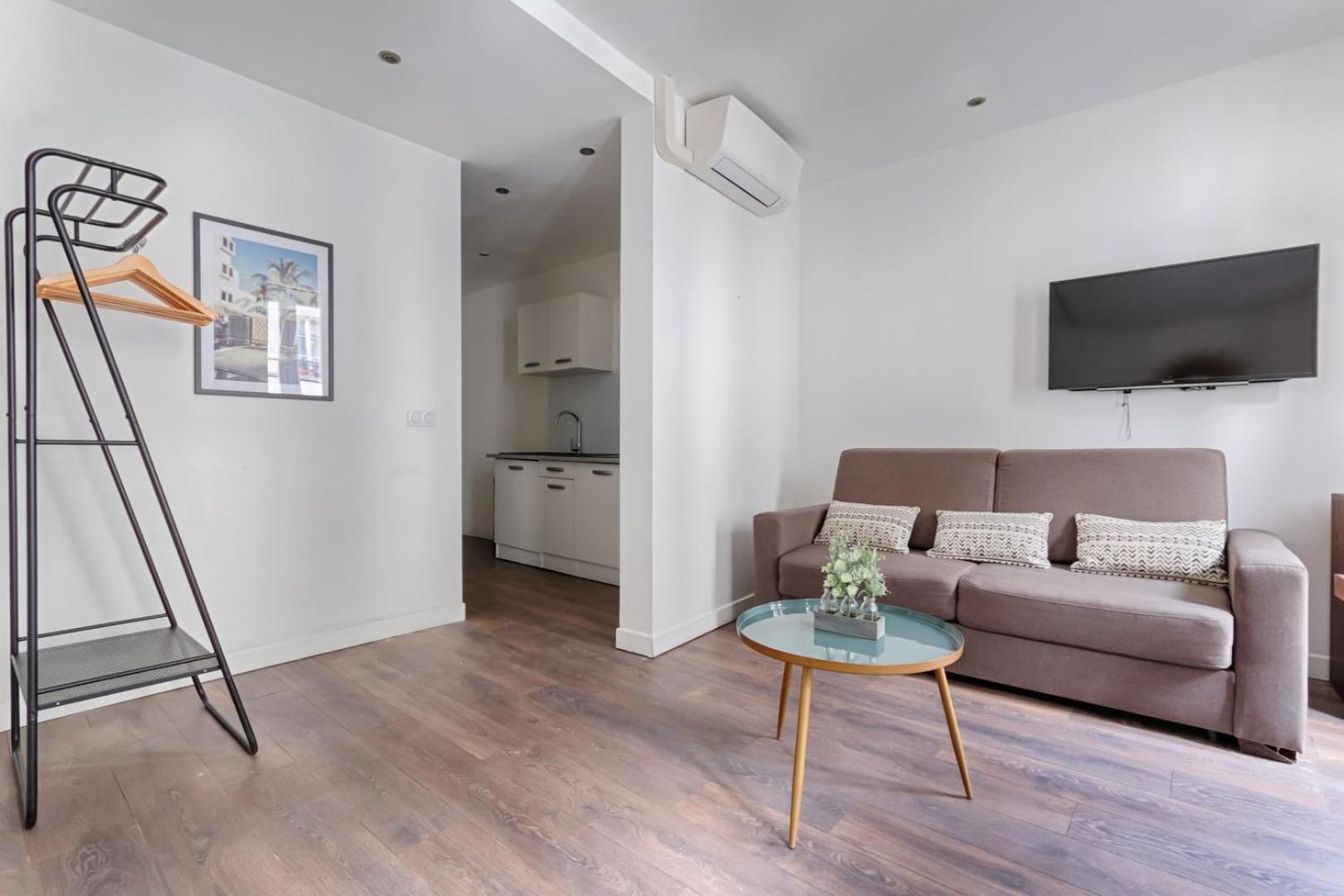 Tbs 307 - Superb In The Heart Of Apartment *