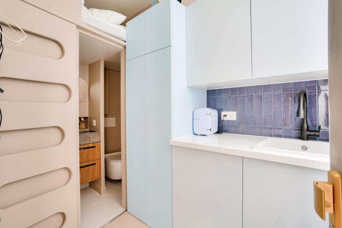 Renovated In The Heart Of The Marais Paris