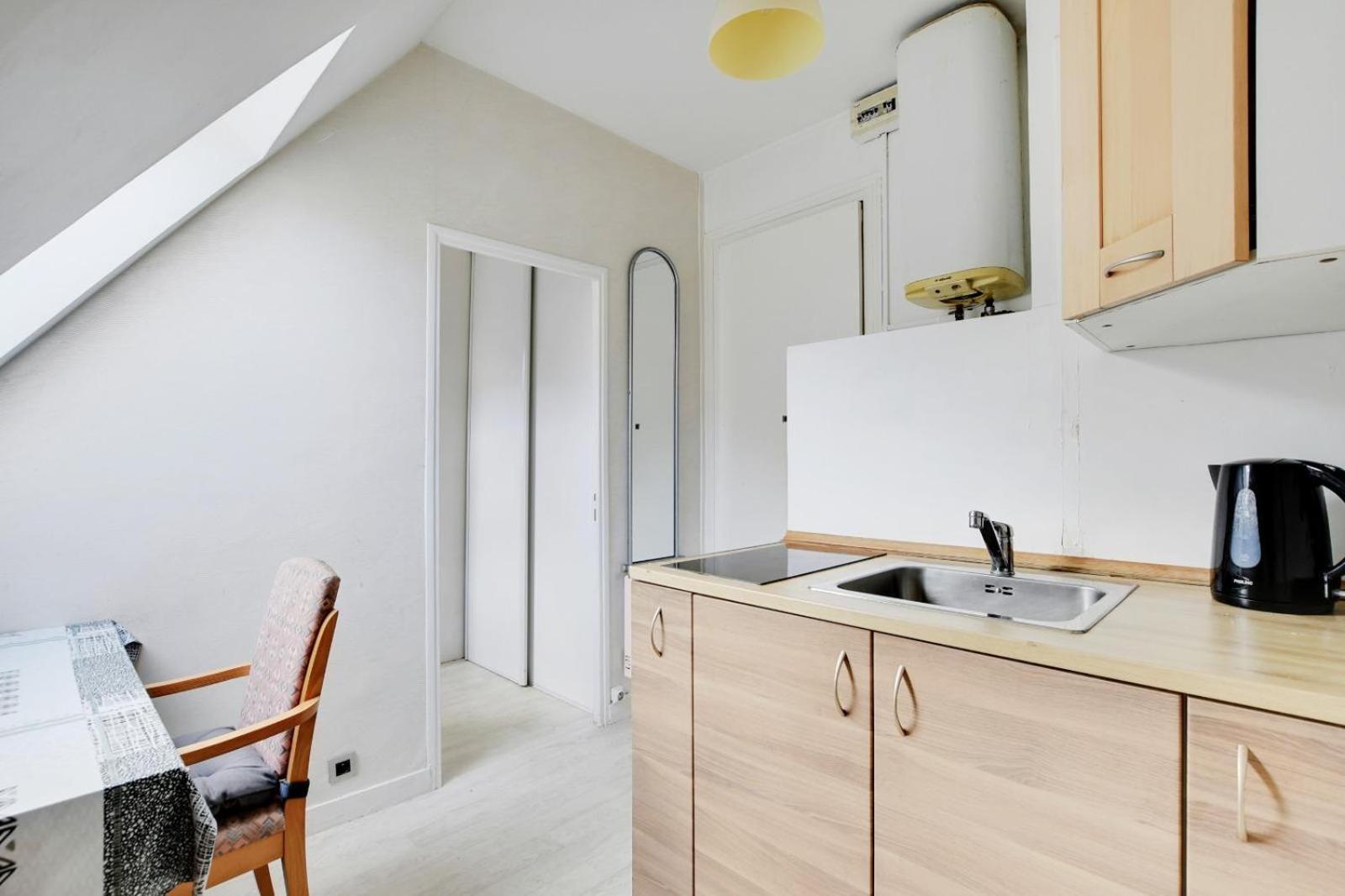 Apartment Marignan Paris