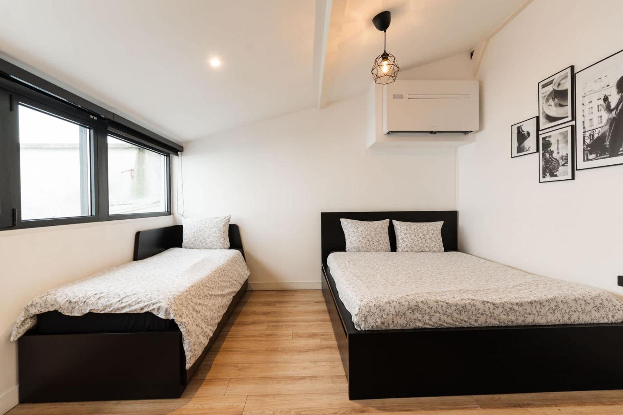 Loft House 3 Bedroom Bastille, Marais Ac By Lcc Agency * Paris