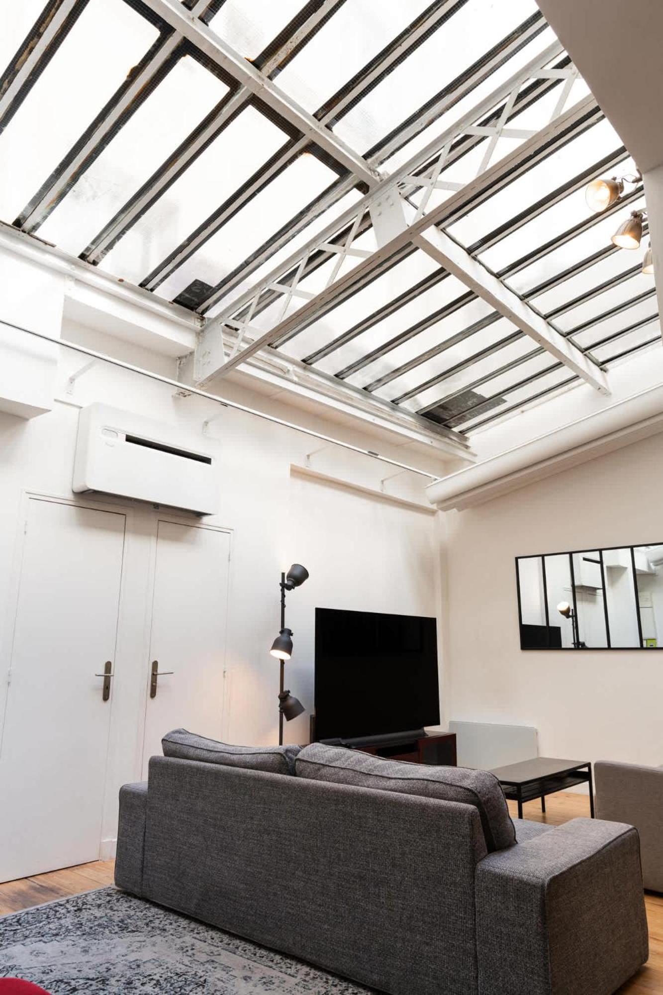 Loft House 3 Bedroom Bastille, Marais Ac By Lcc Agency * Paris