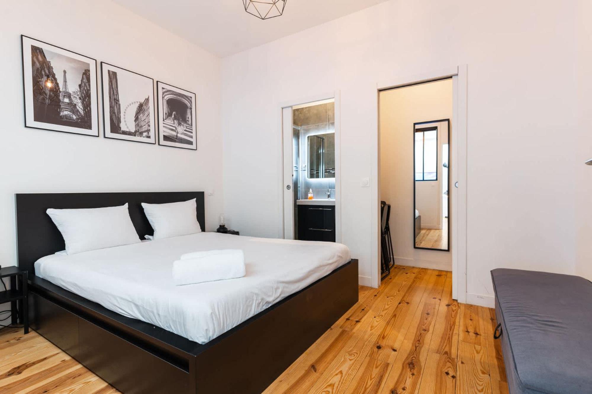 Loft House 3 Bedroom Bastille, Marais Ac By Lcc Agency Paris