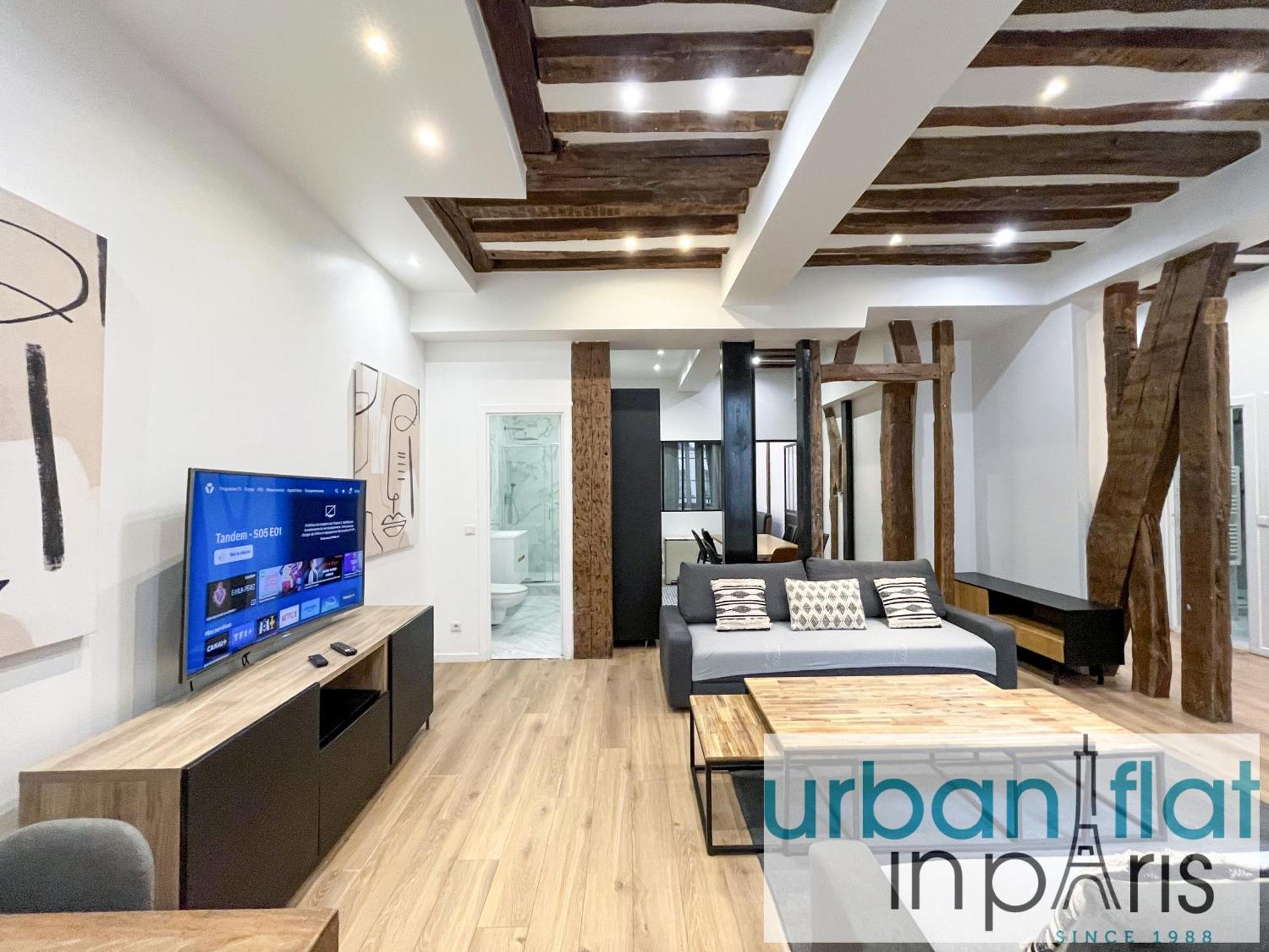Urban Flat 67 - Spacious Parisian Flat In Appartement Paris