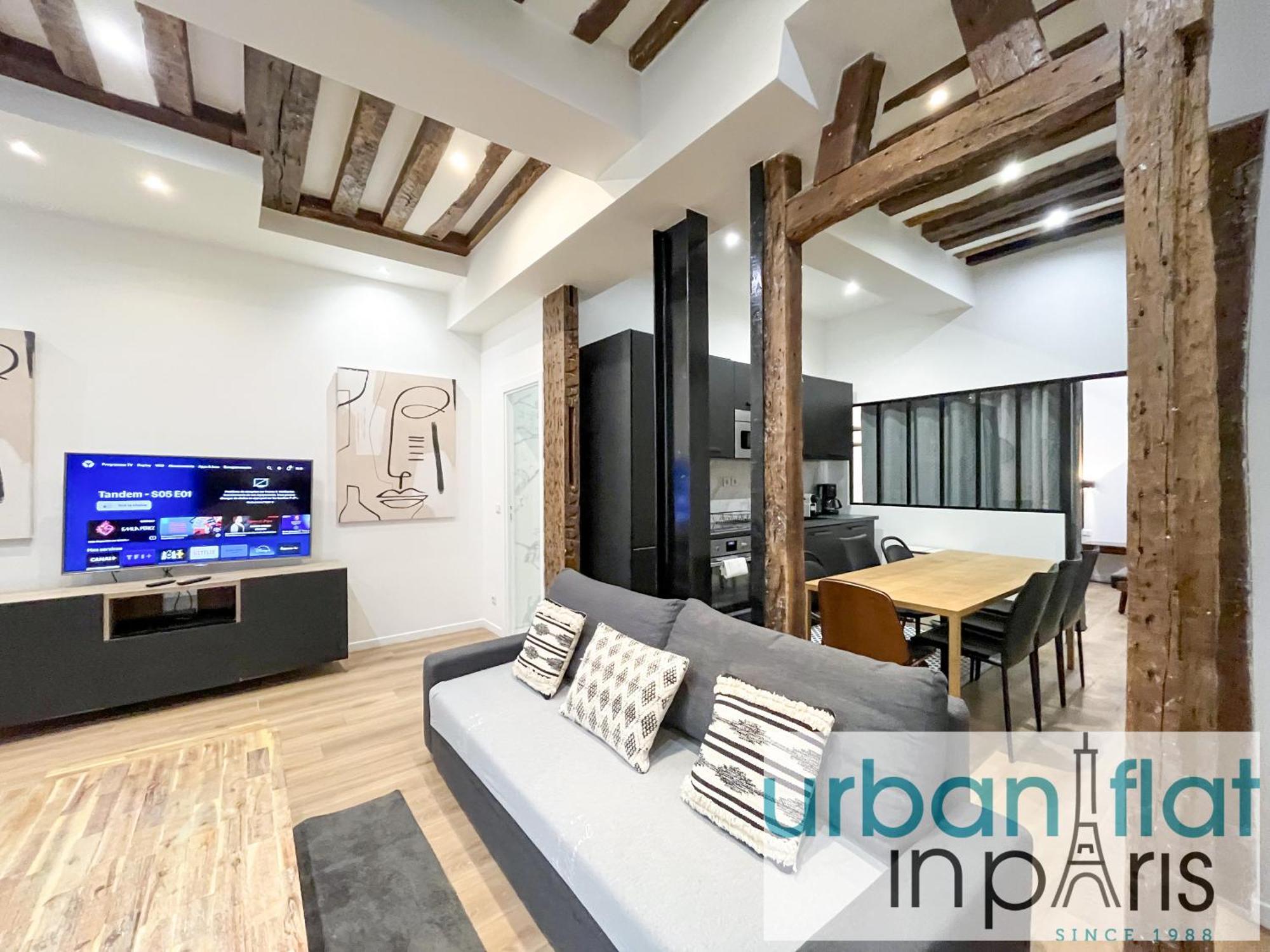 Urban Flat 67 - Spacious Parisian Flat In Appartement Paris