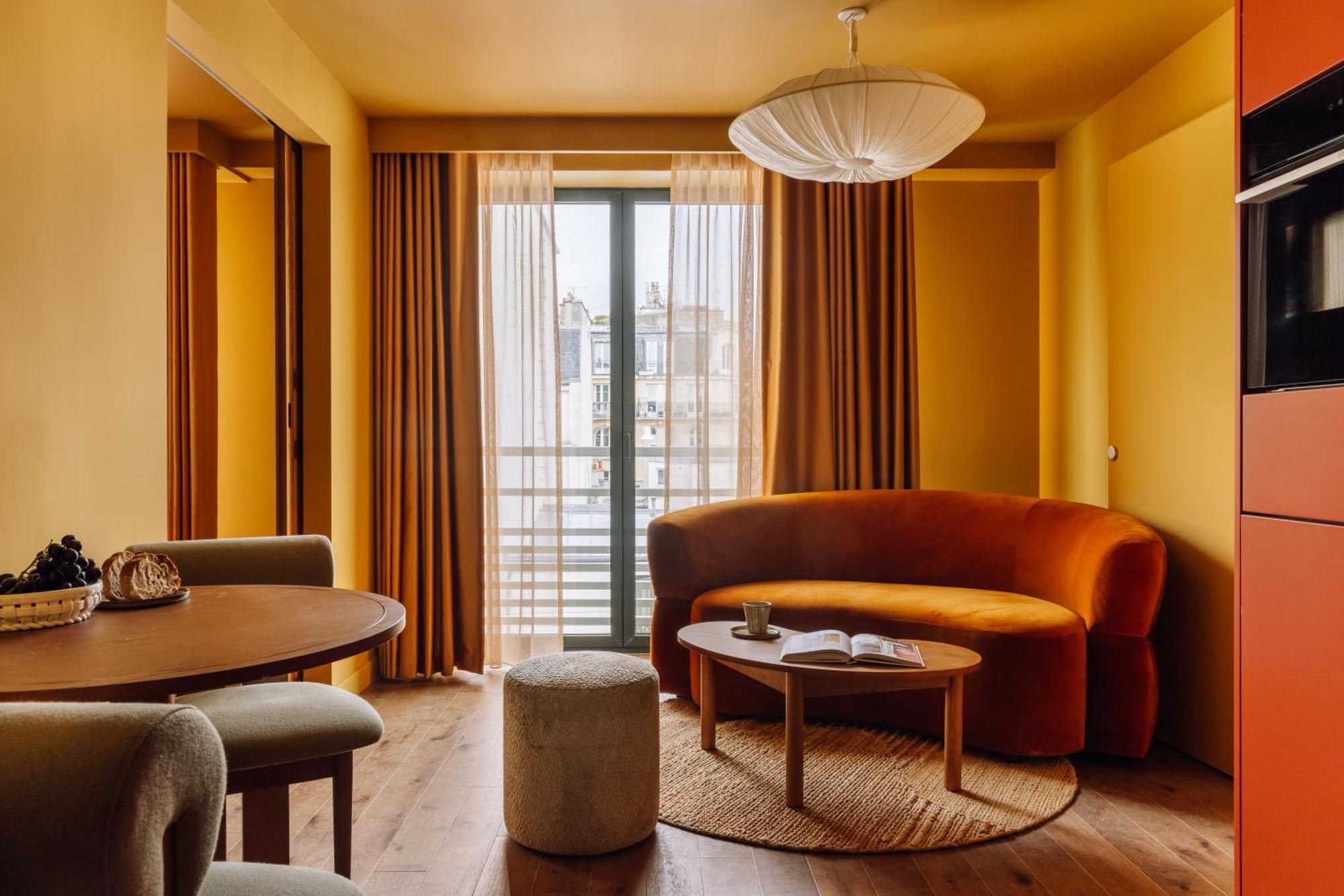 Le Jardin De Verre By Locke Hotel Paris