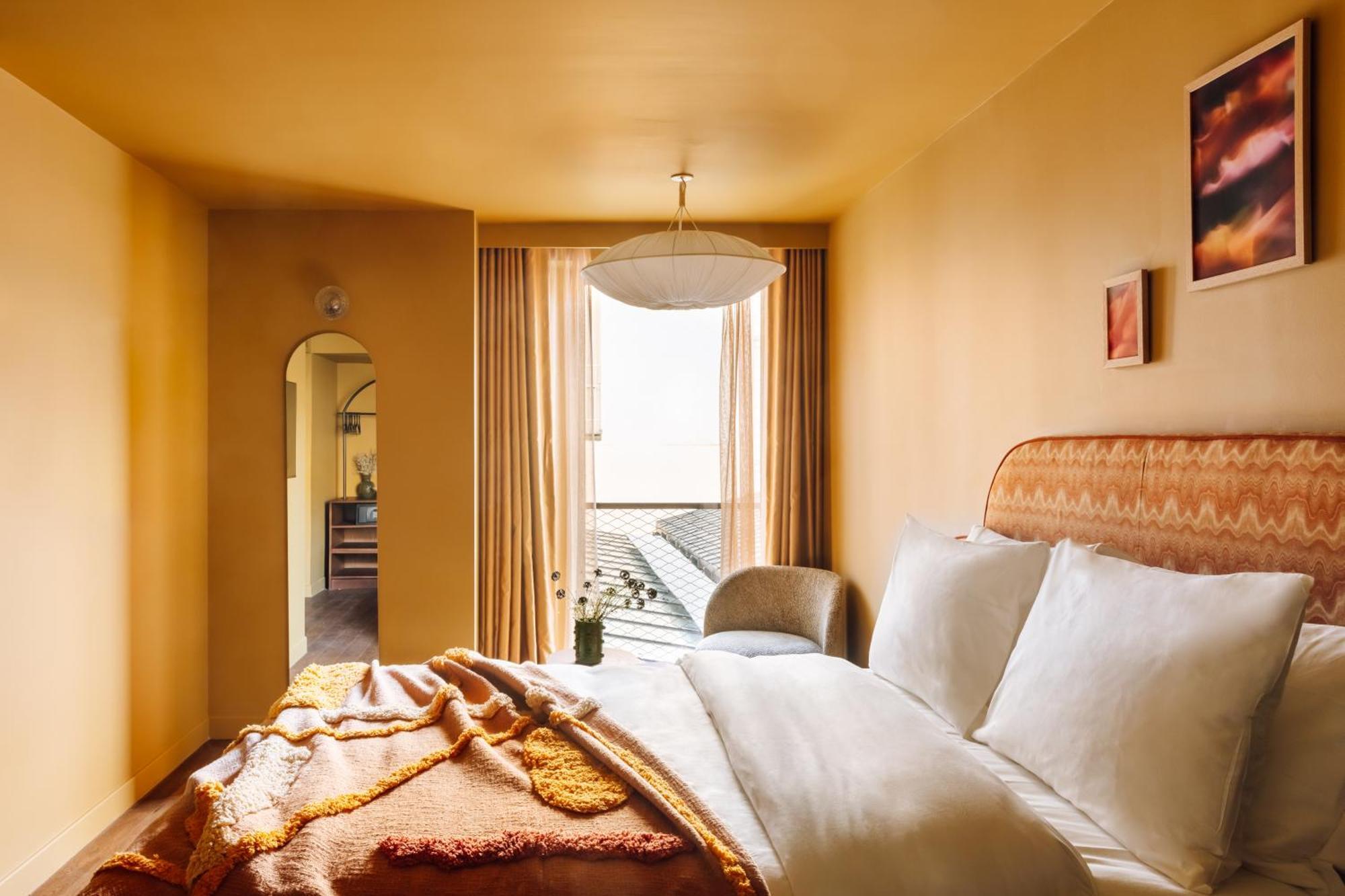 Le Jardin De Verre By Locke Hotel 4*