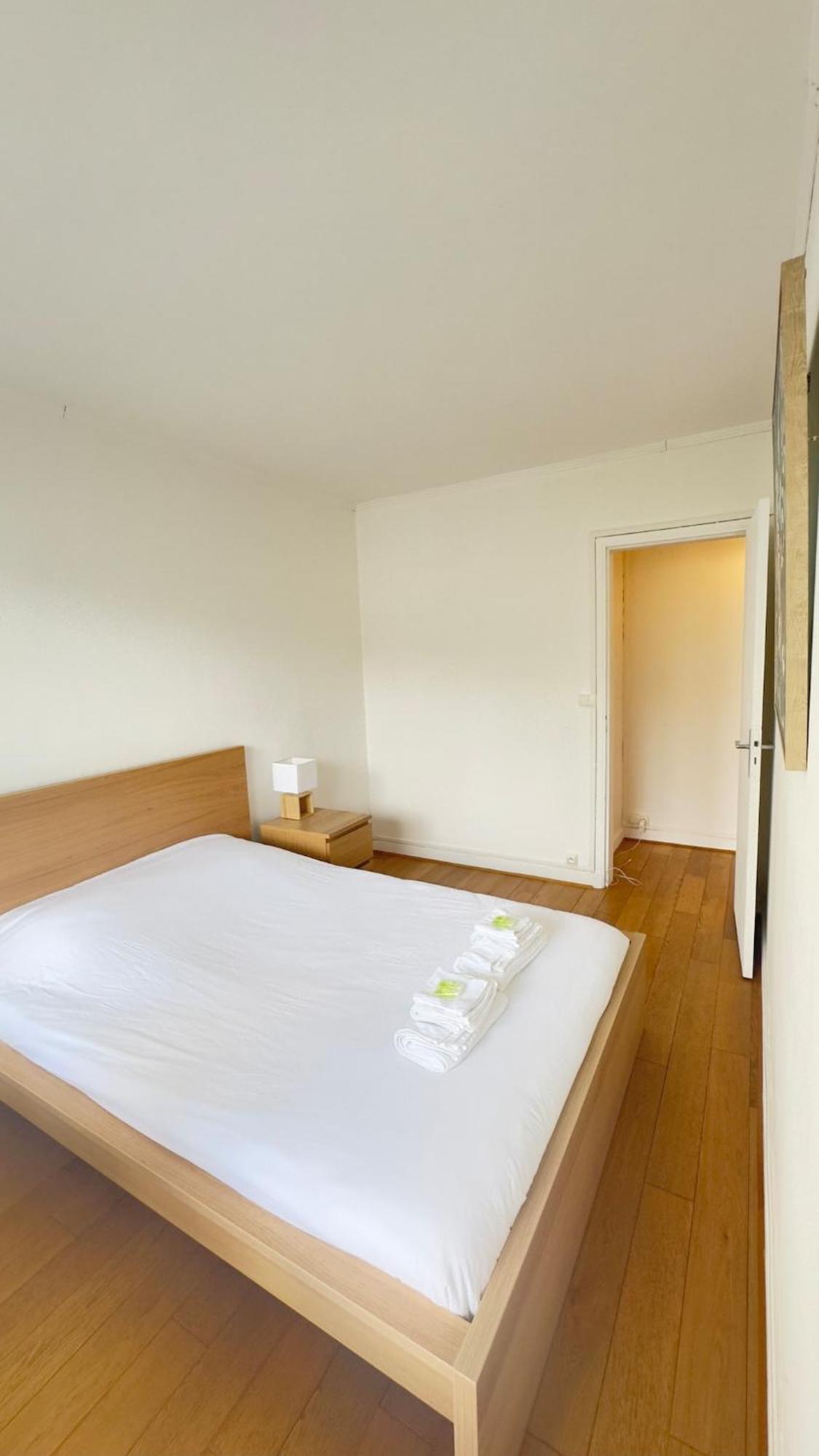 Cosy Two Bedroom Near The Eiffel Tower * Paris