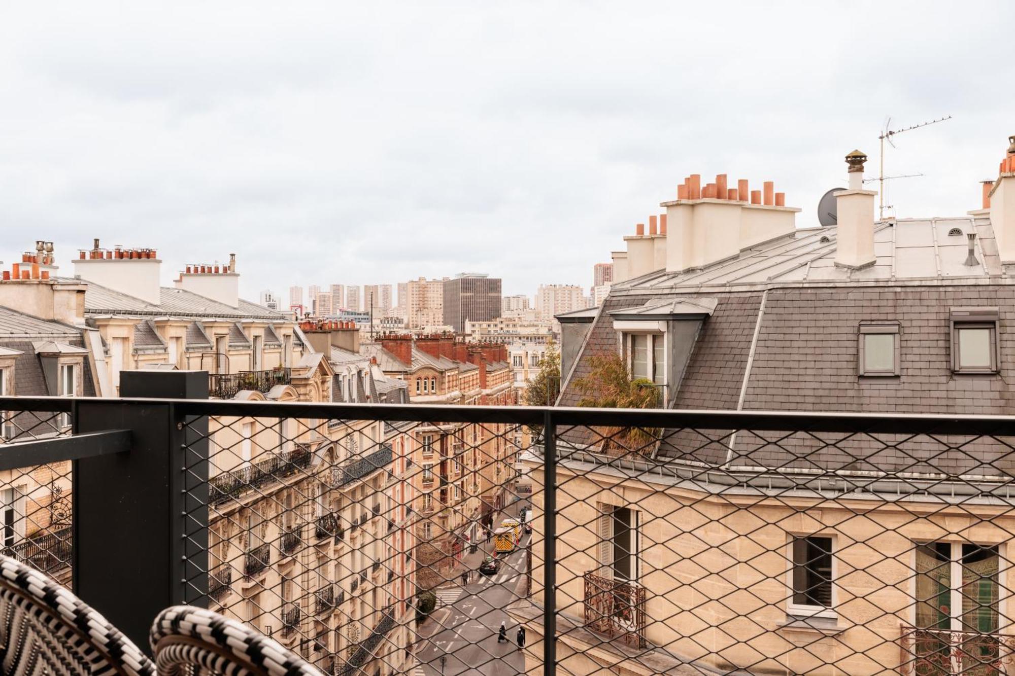 Le Jardin De Verre By Locke Paris