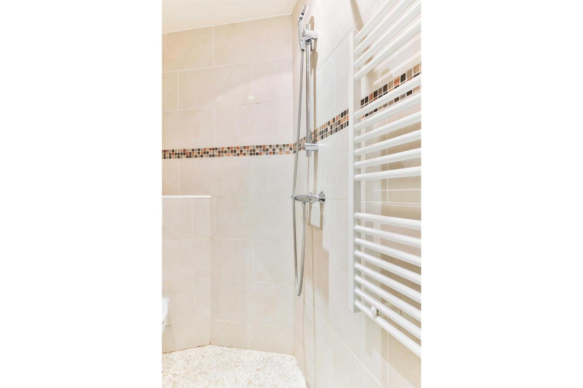 Charming - 1br 4p - Eiffel Tower Paris