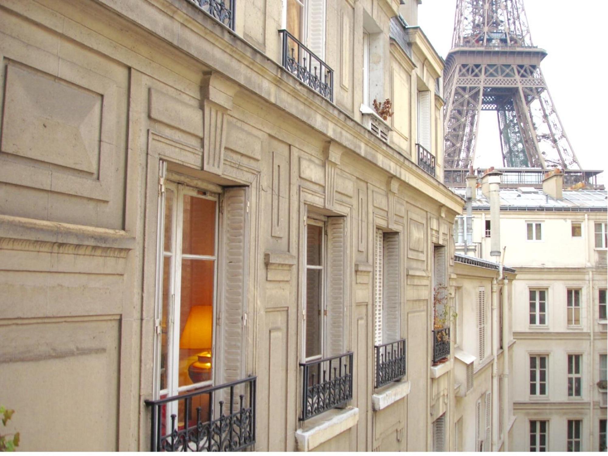 Brouilly One Block From Eiffel Tower