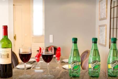 Apartment Brouilly One Block From Eiffel Tower