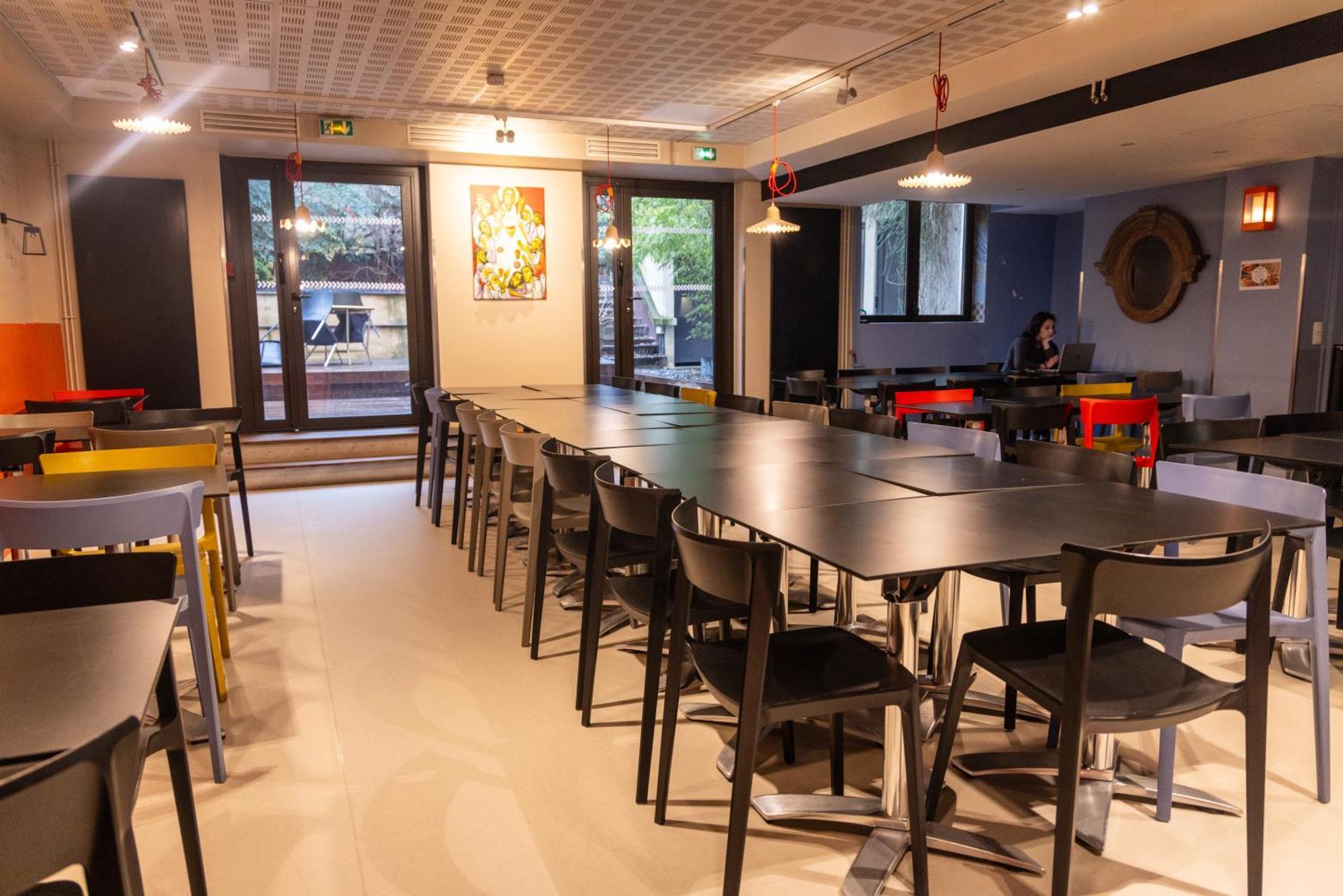 Adveniat Auberge de jeunesse Paris