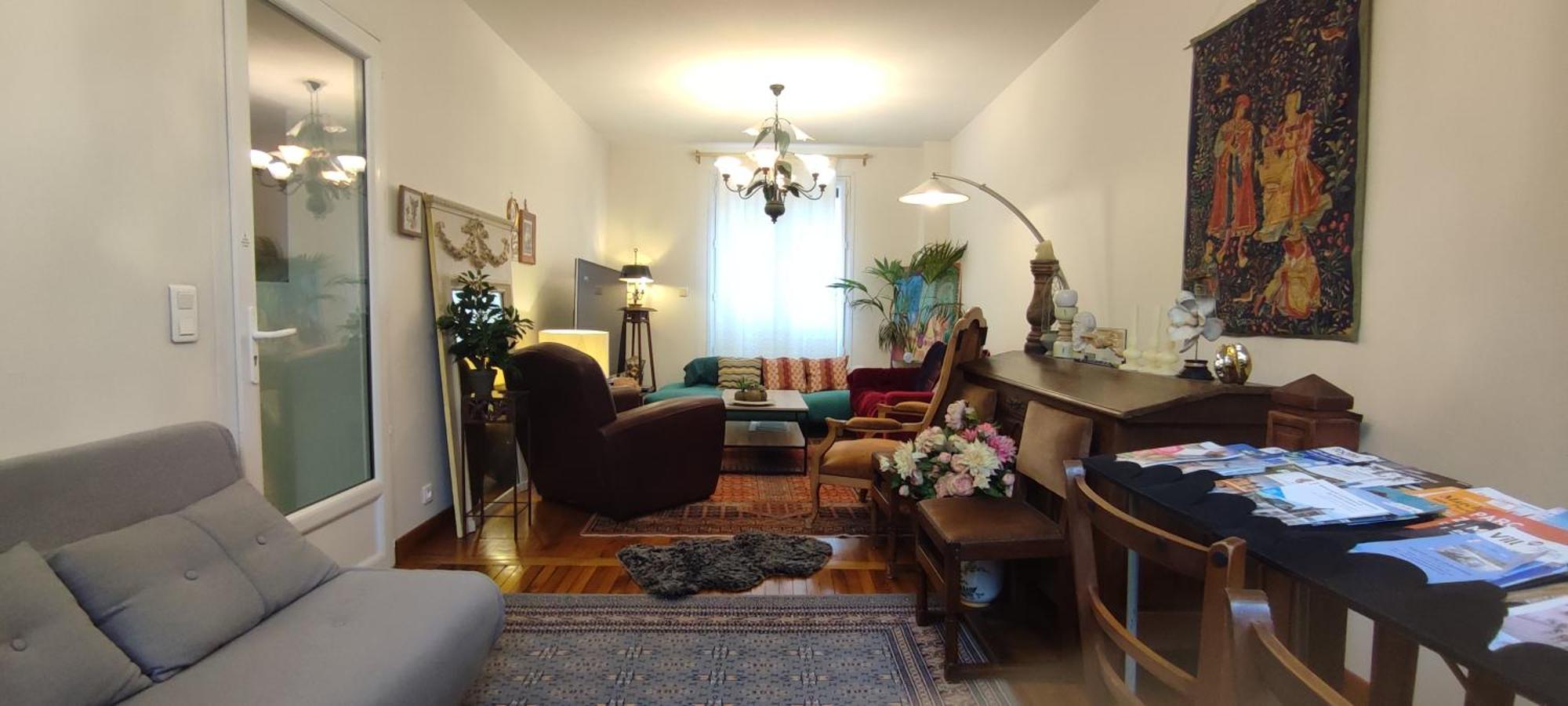 Authentic House Entier 1920's Metro Line 7 For Groups * Paris