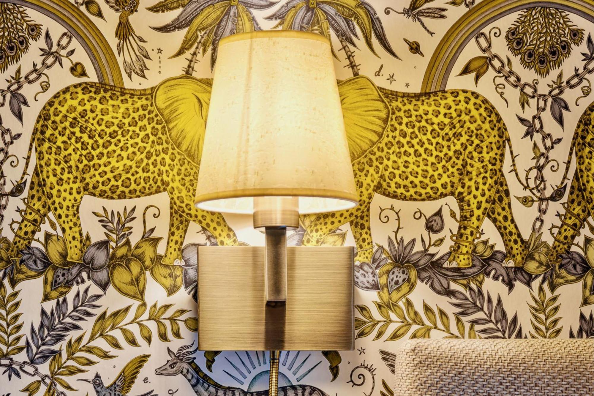 La Maison Kleber - Luxury Apartments, Champs-elysees - Eiffel Tower Apartment Paris