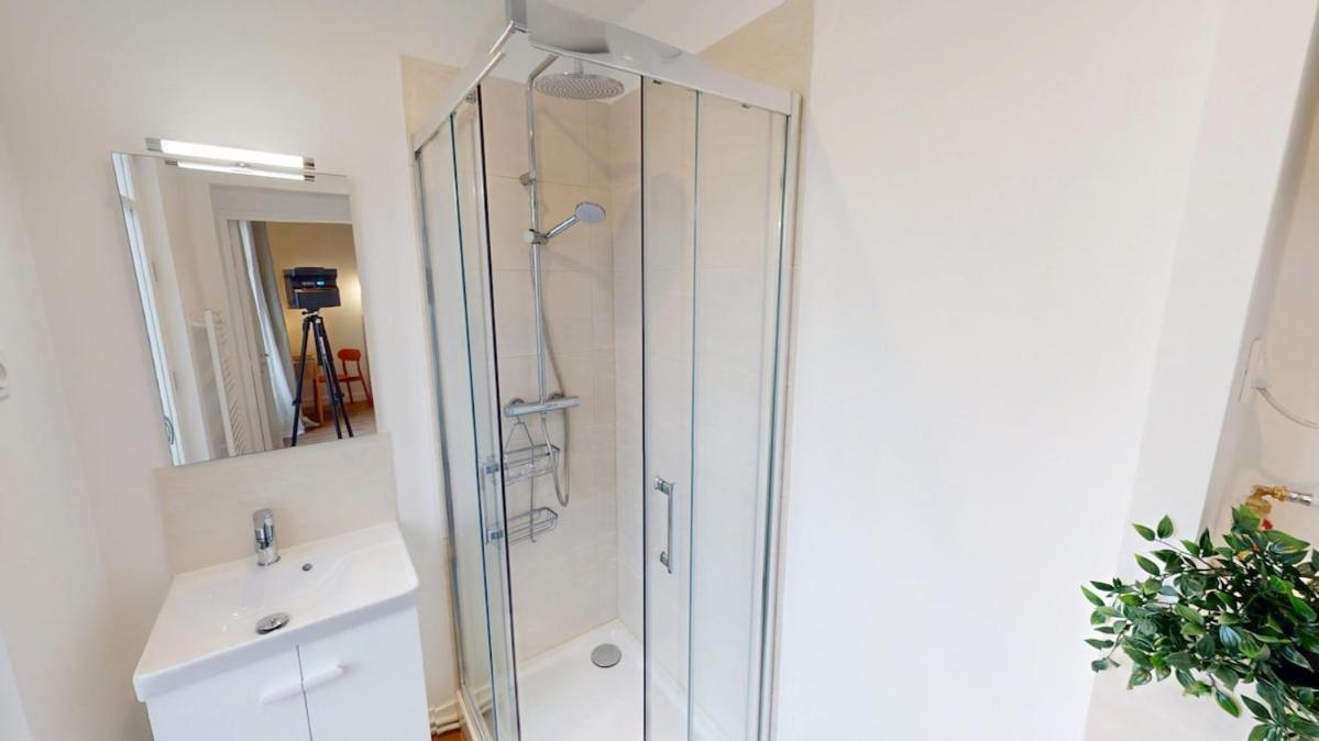 Apartment Beautiful Near The Canal Saint-martin Paris
