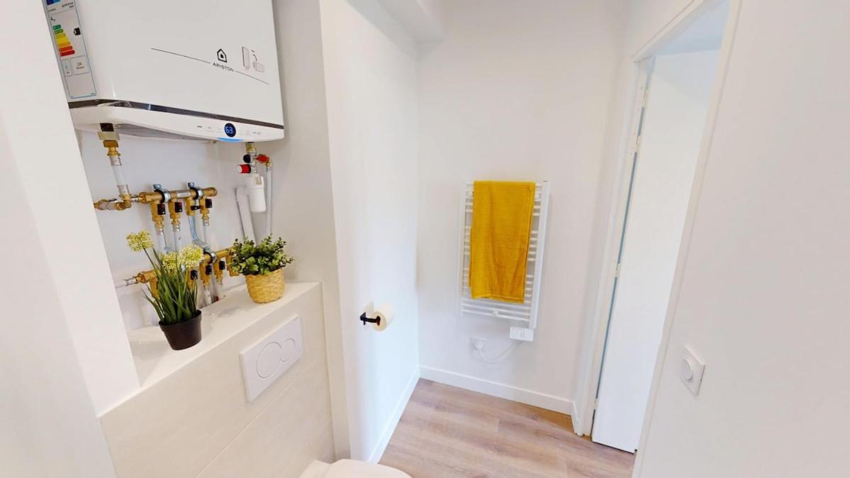 Beautiful Near The Canal Saint-martin Apartment Paris