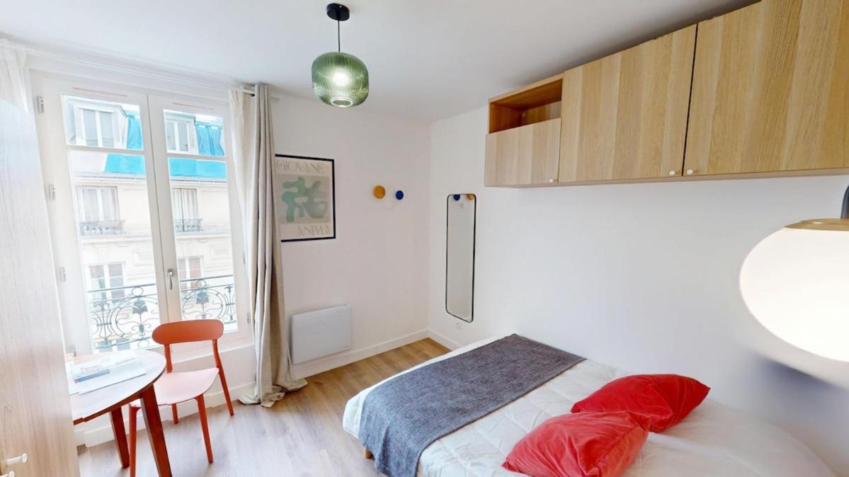 Beautiful Near The Canal Saint-martin Apartment Paris