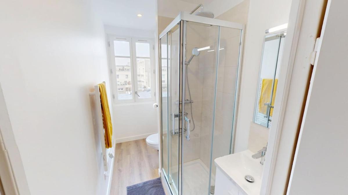 Beautiful Near The Canal Saint-martin Apartment Paris
