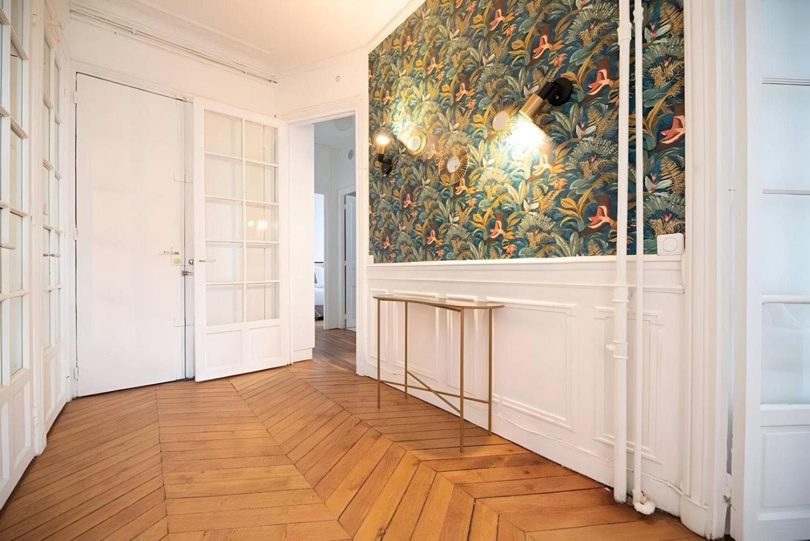 Tbs 323 - Superb With Eiffel Tower View Apartment *