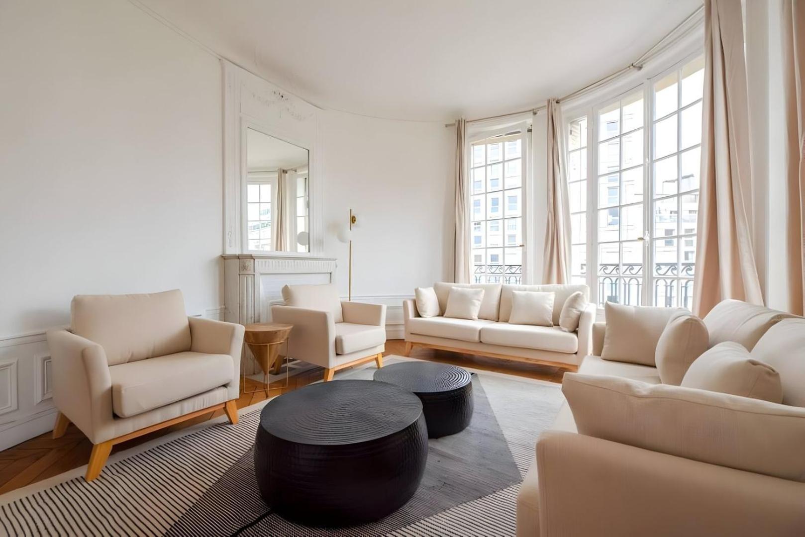 Tbs 323 - Superb With Eiffel Tower View Apartment Paris