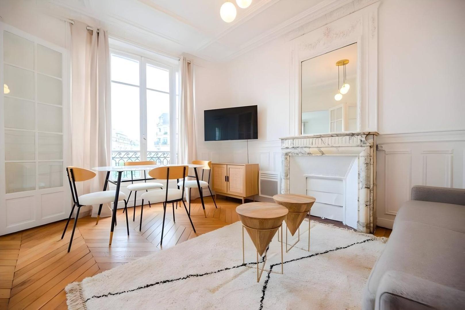 Apartment Tbs 323 - Superb With Eiffel Tower View Paris