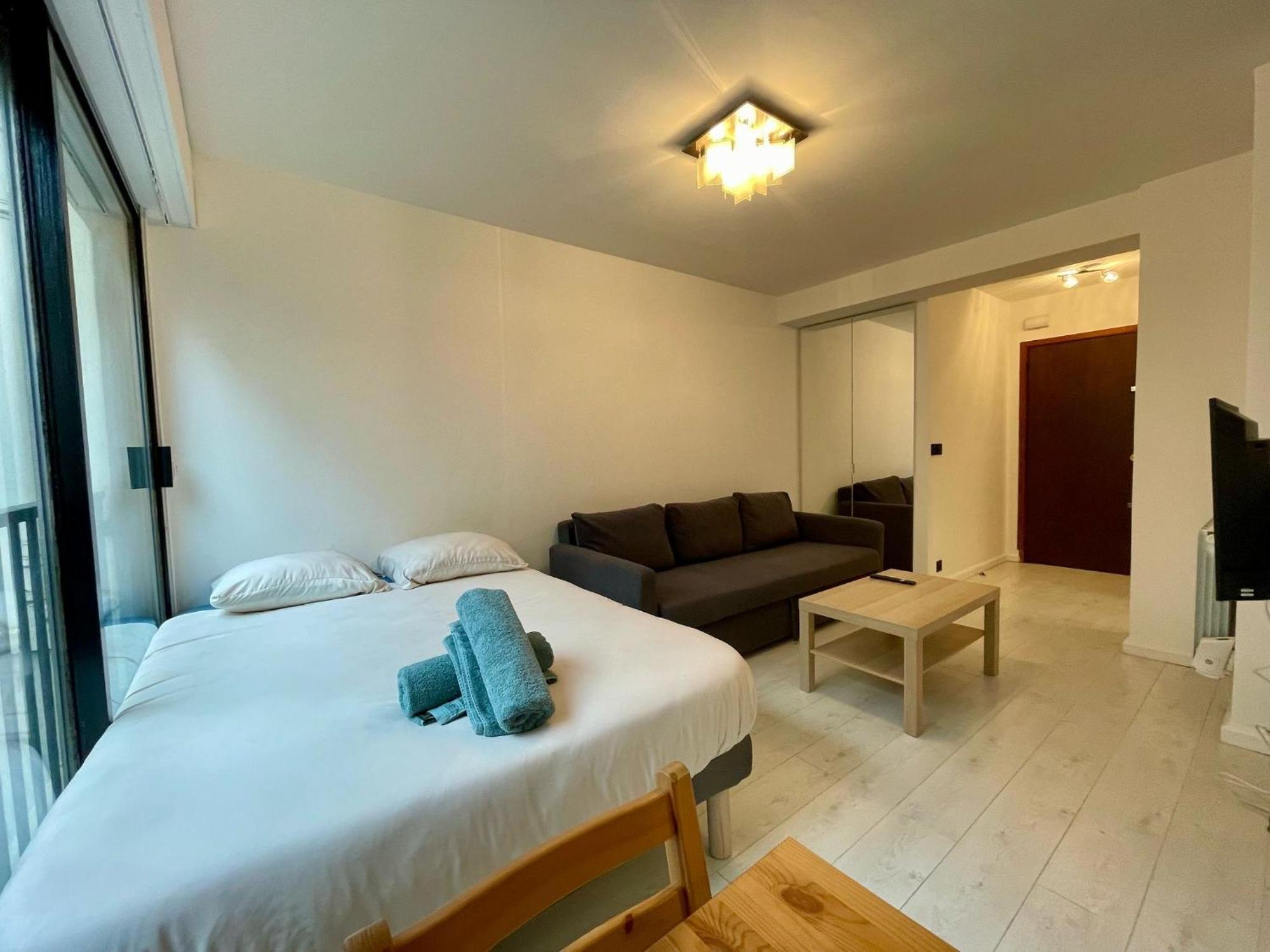 Tour Eiffel La Muette Apartment Paris