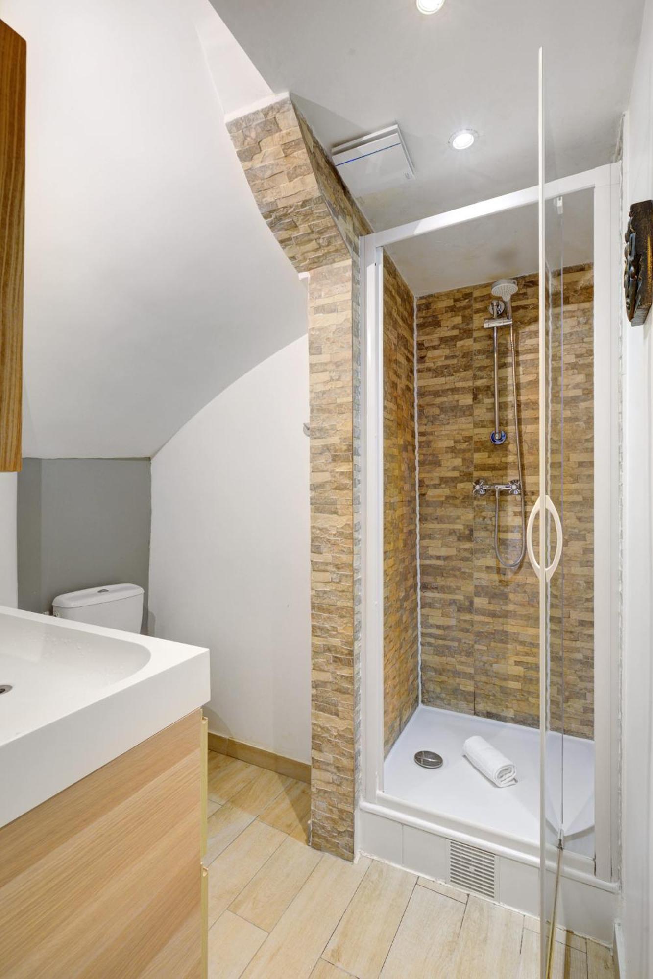 In The Heart Of Next To Rue Cler - Calm 1br Paris