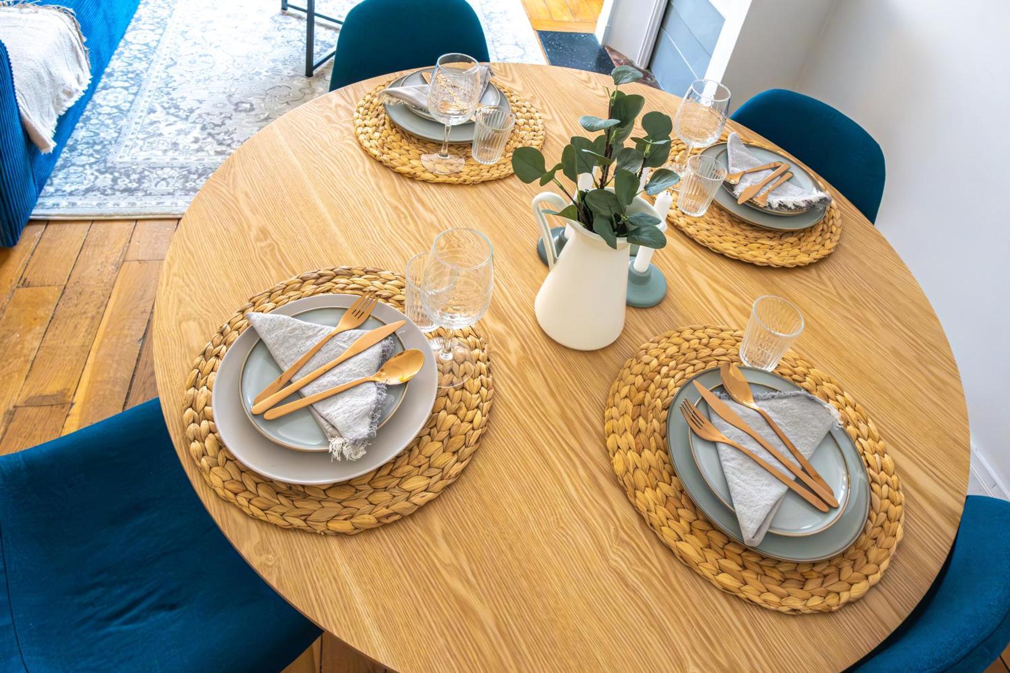 4 Guests Arras