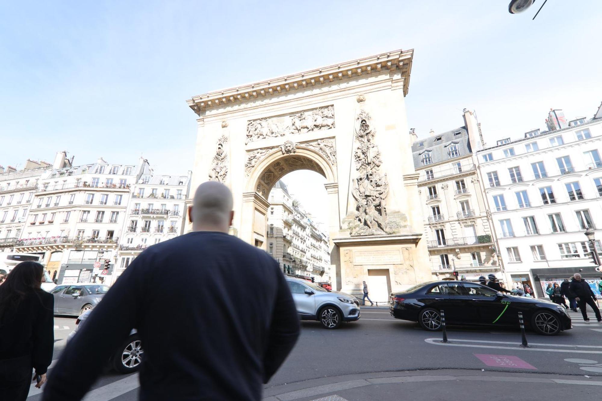Quartier Republique Free Netflix Paris