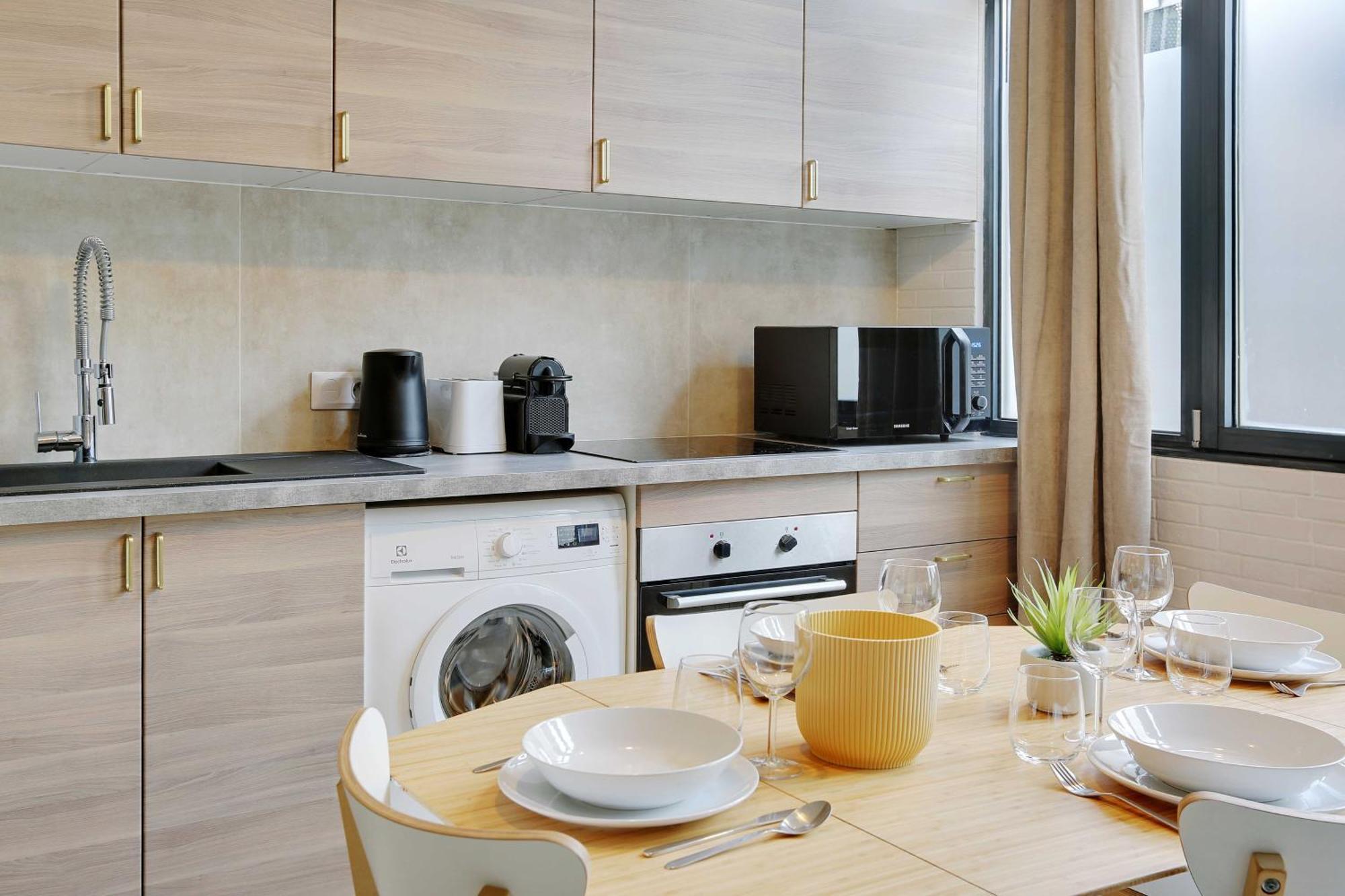 Wonderful - 1br 5p - Sacre Coeur Ramey * Paris