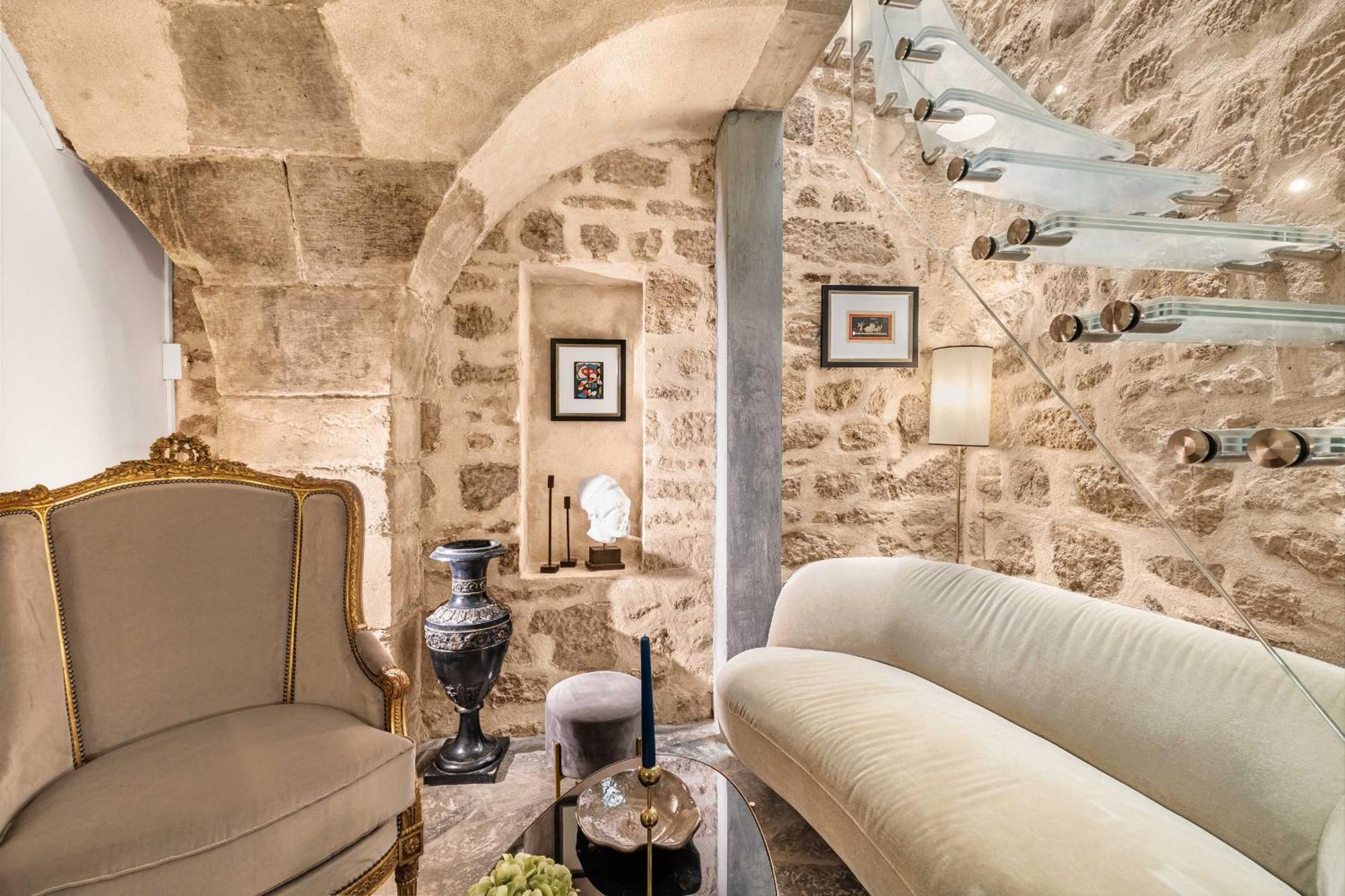 Akipik Apartment Paris