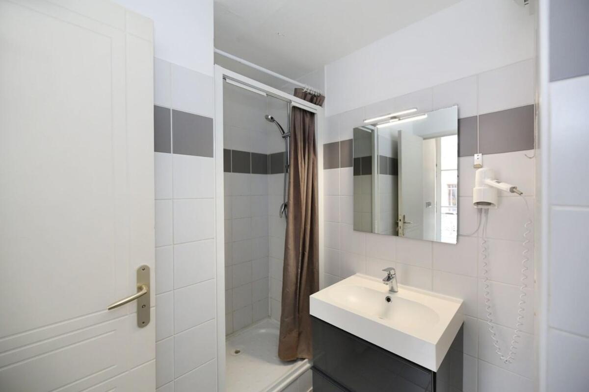Apartment 405 - Sejour Romantique Dans Un De 5 *
